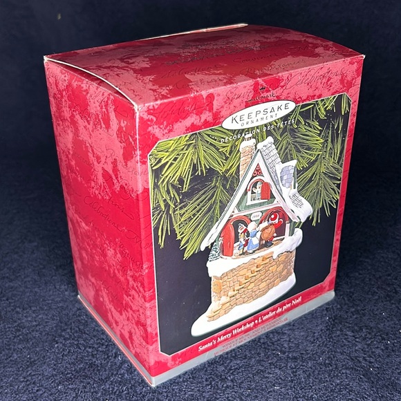 Hallmark “Santa’s Merry Workshop” Music Box with Movement 1998, Vintage - Picture 7 of 9